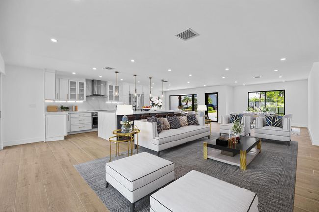 4121 Ne 31 St Ave, House other with 3 bedrooms, 3 bathrooms and null parking in Lighthouse Point FL | Image 6