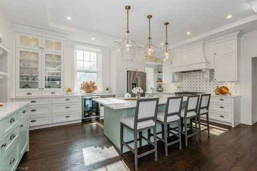 15 Liverpool St, Guelph, ON, N1H2K8 | Card Image