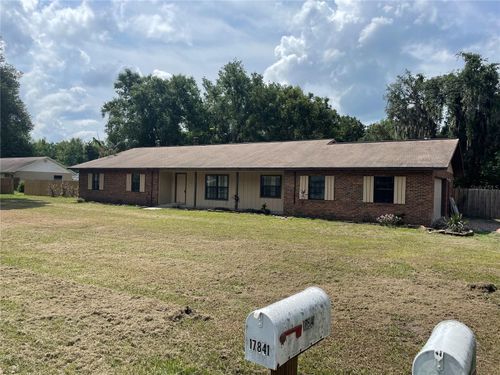 17836 Palm St, UMATILLA, FL, 32784-9397 | Card Image