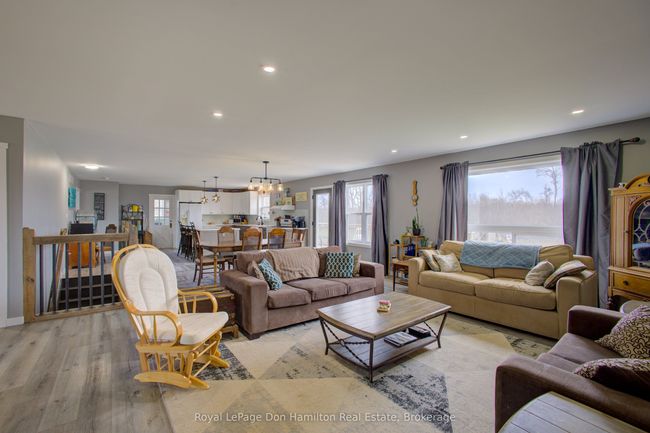 336 Turnberry St, House other with 6 bedrooms, 4 bathrooms and 10 parking in Huron ON | Image 9