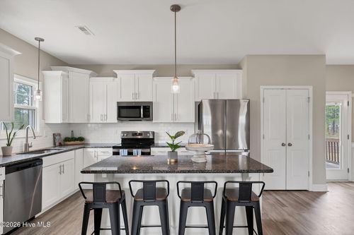 4049 Silver Ln, West End, NC, 27376 | Card Image