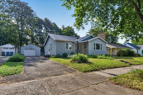 4034 Zane Ave N, Robbinsdale, MN, 55422-1621 | Card Image