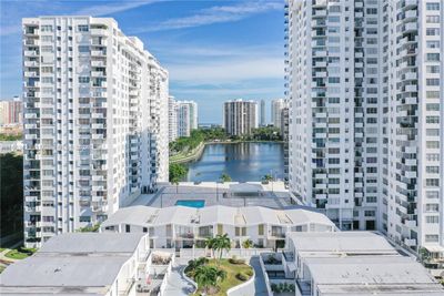 116-117 - 2780 Ne 183rd St, Condo with 5 bedrooms, 3 bathrooms and null parking in Aventura FL | Image 1