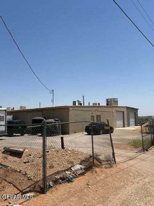 3710 Rene, El Paso, TX, 79938-8194 | Card Image