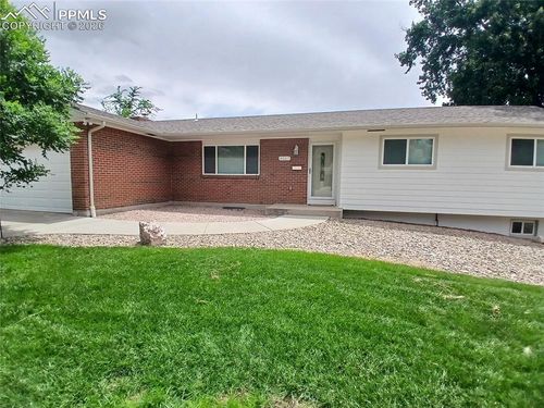 4017 N Loring Cir, Colorado Springs, CO, 80909 | Card Image