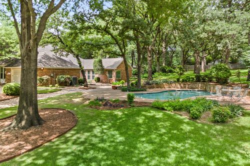 1535 Windsor Forest Trl, Keller, TX, 76262-8821 | Card Image