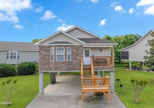 531 Tanasi Trl, Pigeon Forge, TN, 37863-2906 | Card Image