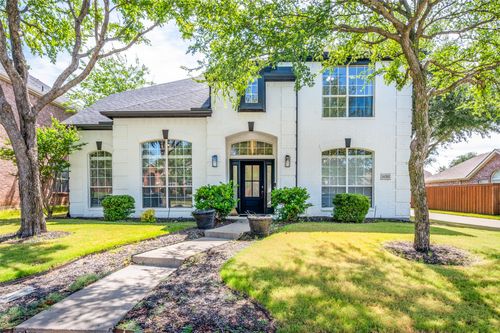 11202 Raveneaux Dr, Frisco, TX, 75033-7902 | Card Image