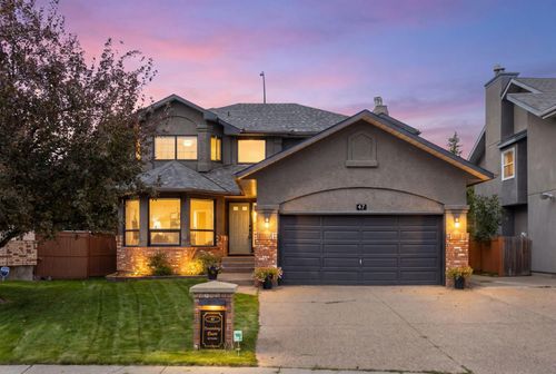 47 Canterbury Crt Sw, Calgary, AB, T2W6C2 | Card Image