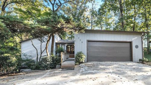 1758 Golfcrest Ct, Stone Mountain, GA, 30088-4123 | Card Image