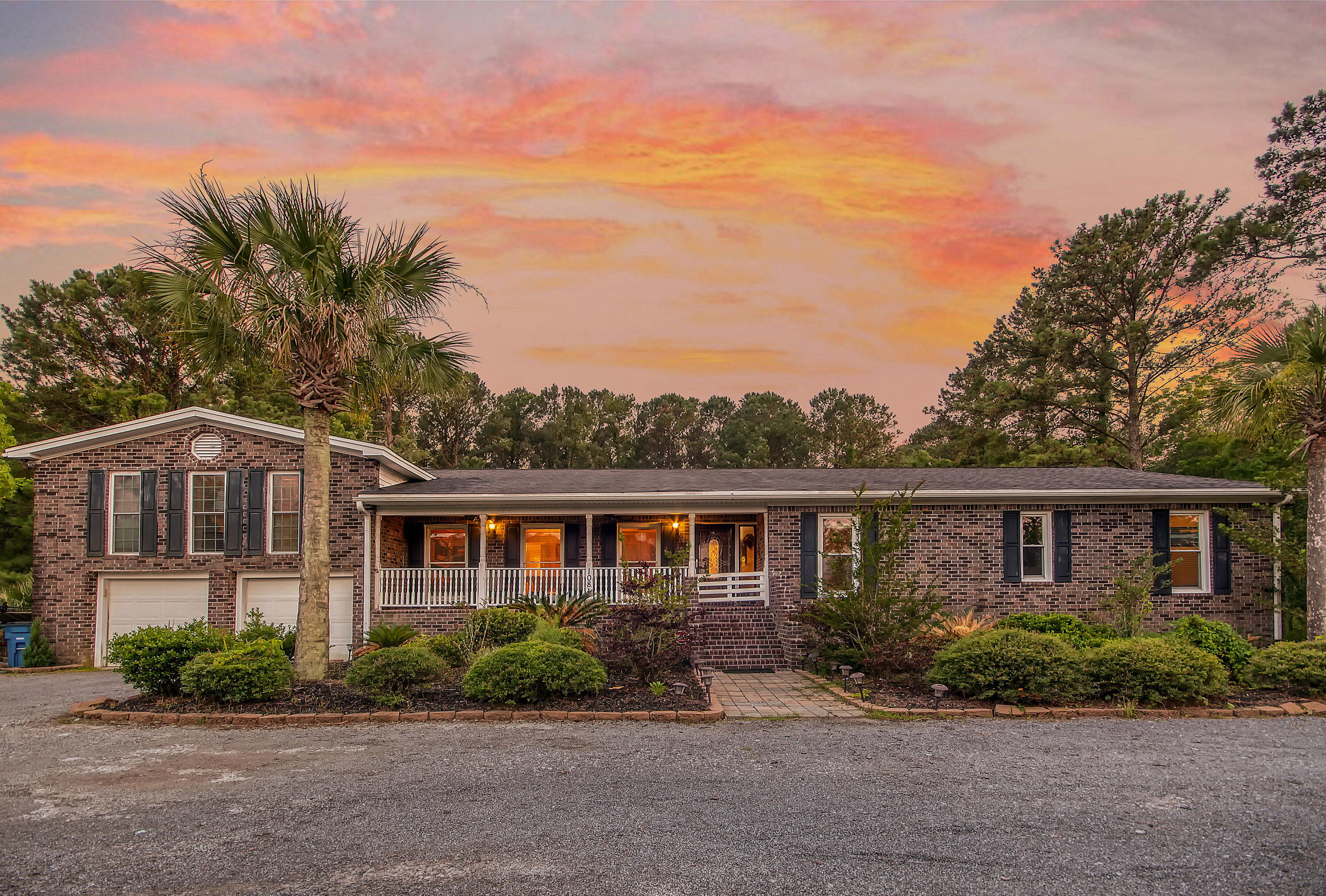 Saint Thomas Island Dr, Charleston, SC 29492