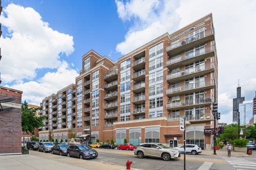 725-111 S Morgan St, Chicago, IL, 60607-2734 | Card Image