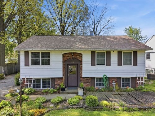 1358 E 27th St, Ashtabula, OH, 44004-5104 | Card Image