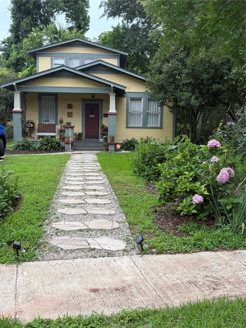 407 Albany Ave, Shreveport, LA, 71105-2003 | Card Image