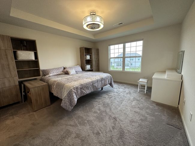 Master Bedroom | Image 37