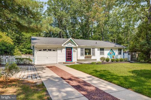 122 Lenape Trl, MEDFORD LAKES, NJ, 08055-1125 | Card Image