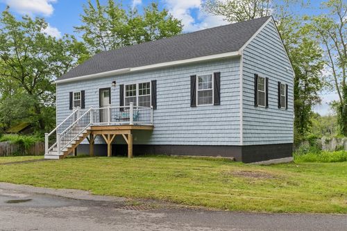 67 Elliott Ave, Dracut, MA, 01826-1709 | Card Image