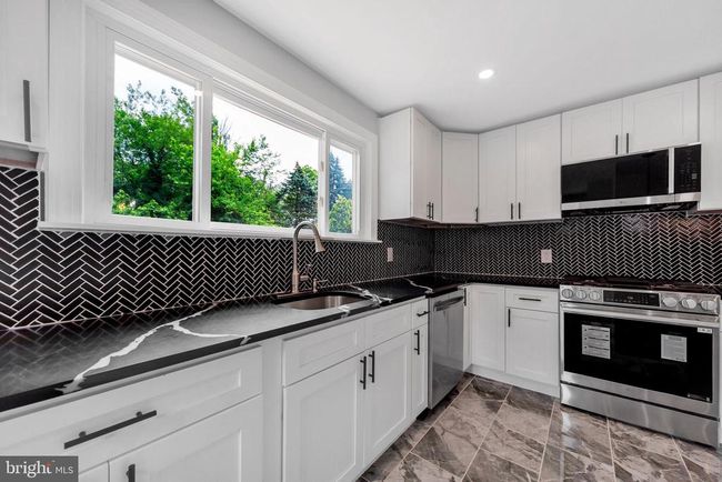 277 Ardmore Ave, Home with 3 bedrooms, 2 bathrooms and null parking in LANSDOWNE PA | Image 8