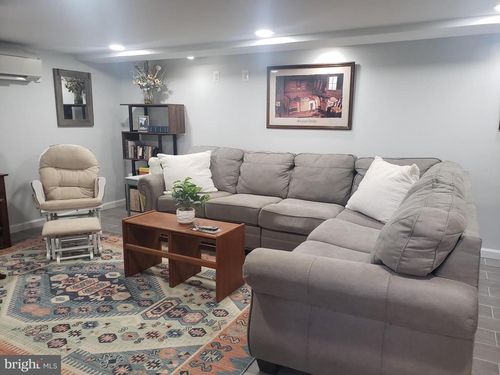 474 Foxcroft Rd, Warrenton, VA, 20186-2014 | Card Image