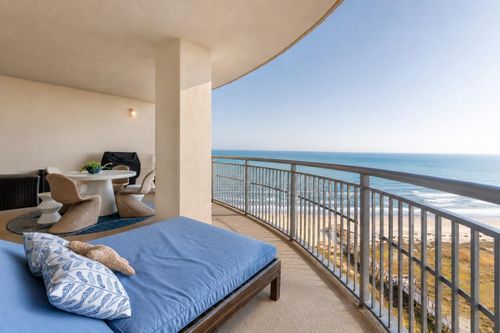 bc1910-801 E Beach Dr, Galveston, TX, 77550-3364 | Card Image