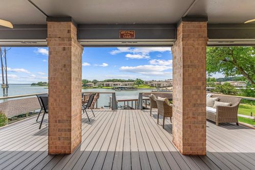 225 Capetown, Montgomery, TX, 77356-8839 | Card Image