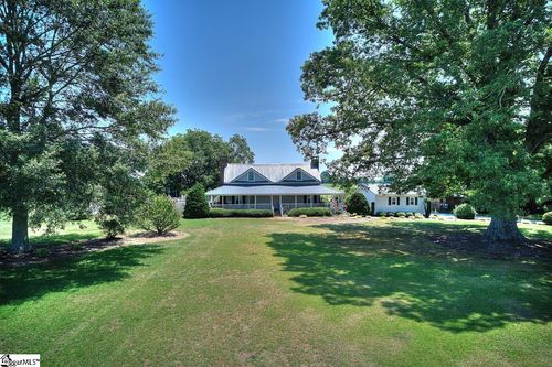 7716 Liberty Hwy, Liberty, SC, 29657-9411 | Card Image