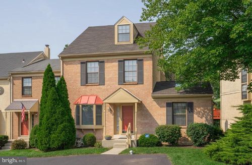 2074 Yorktown S, Jeffersonville, PA, 19403-3542 | Card Image