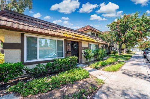2784 W Pepper Tree Dr, Anaheim, CA, 92801 | Card Image