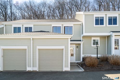 28-28 Eagle Rock Hl, Bethel, CT, 06801-1446 | Card Image