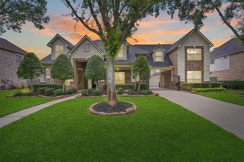 3342 Duke Ln, Friendswood, TX, 77546-2216 | Card Image