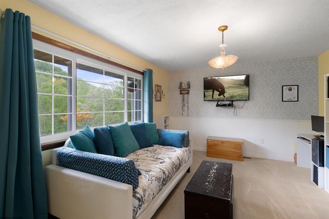 10401 Skin Creek Rd, House other with 4 bedrooms, 3 bathrooms and 3 parking in Horner WV | Image 19