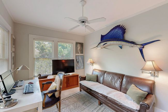 609 Valencia St, House other with 3 bedrooms, 2 bathrooms and null parking in Dallas TX | Image 27