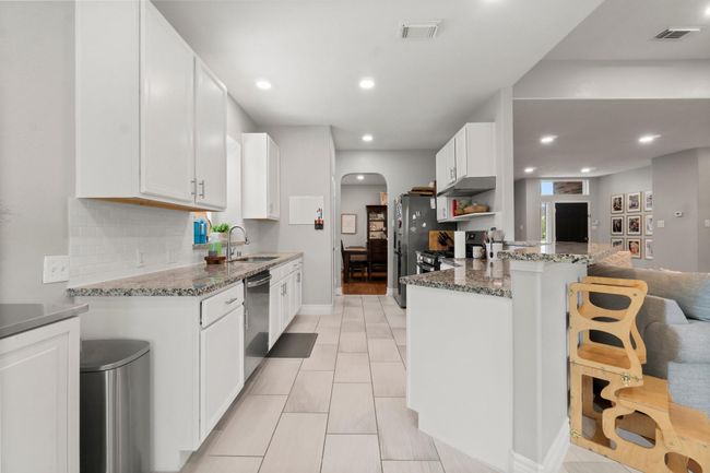 23803 Spring Way Dr, House other with 4 bedrooms, 2 bathrooms and 2 parking in Spring TX | Image 12