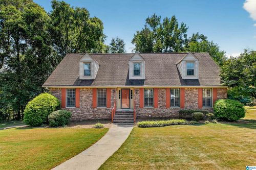 2516 Flagstone Cir, HOOVER, AL, 35226-2432 | Card Image