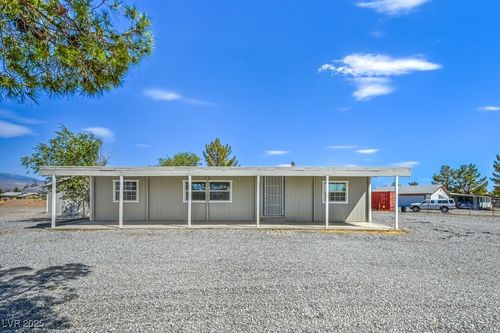 1481 Royal Ave, Pahrump, NV, 89060-3645 | Card Image