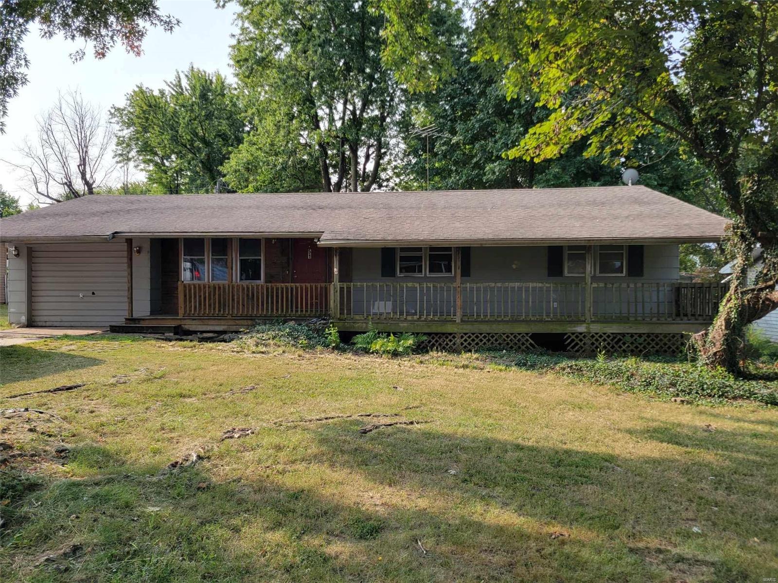 Willow Ln, Lebanon, MO 65536