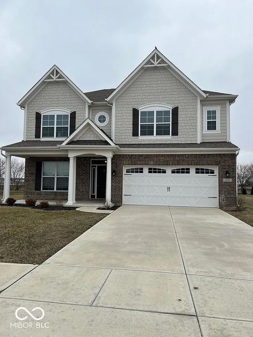 1443 Classic Ave, Greenwood, IN, 46143-5685 | Card Image