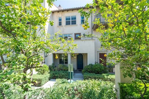 812 Citrus Pl, Pomona, CA, 91767 | Card Image