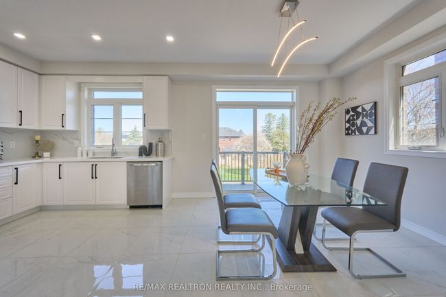 10 Globemaster Lane, House attached with 3 bedrooms, 4 bathrooms and 1 parking in Richmond Hill ON | Image 20