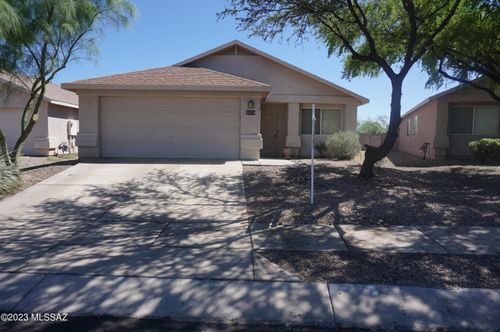 2379 S Saint Pablo Dr, Tucson, AZ, 85713-7415 | Card Image