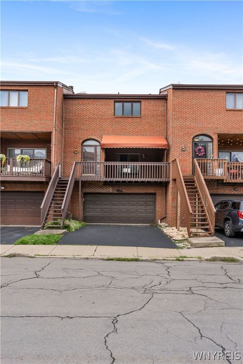 353 Lakefront Blvd, Buffalo, NY, 14202-4317 | Card Image