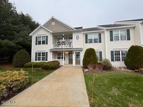 33 Morning Glory Way, Schenectady, NY, 12306-3338 | Card Image