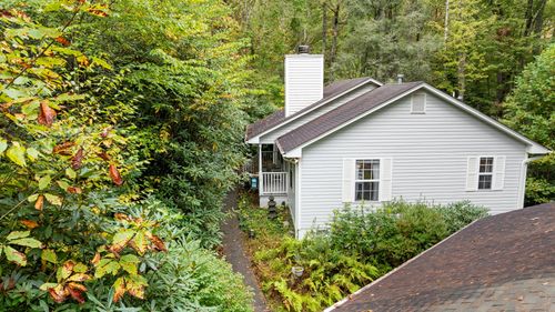 115 Juniper Ct, Sapphire, NC, 28774-7679 | Card Image