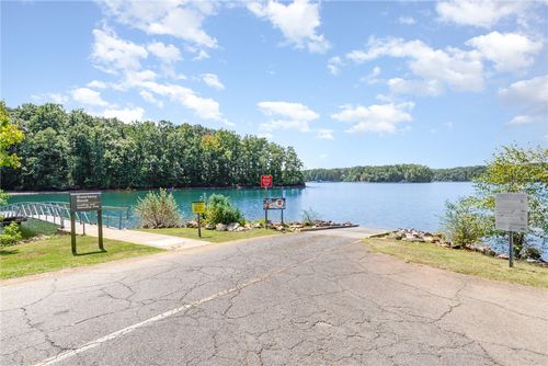 651 Sequoia Trail, Westminster, SC, 29693 | Card Image