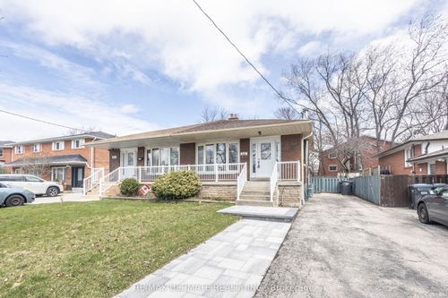 3641 Holden Cres, Mississauga, ON, L5A2V9 | Card Image