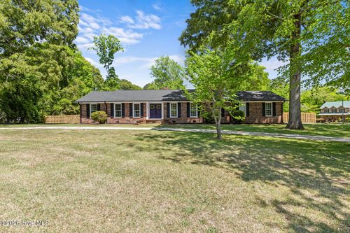 100 Deerfield Rd, Jacksonville, NC, 28540-2913 | Card Image