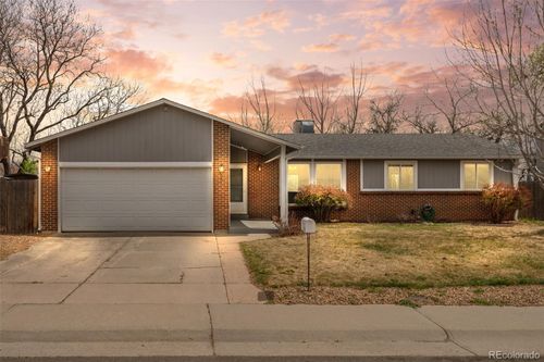 1142 S Owens St, Lakewood, CO, 80232-4917 | Card Image