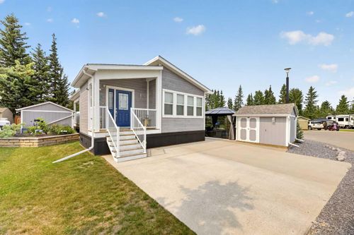38-32351 Range Road 55, Sundre, AB, T0M1X0 | Card Image
