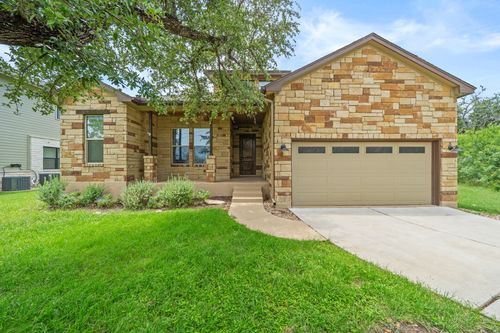 413 Bedford Dr, Spicewood, TX, 78669-3268 | Card Image