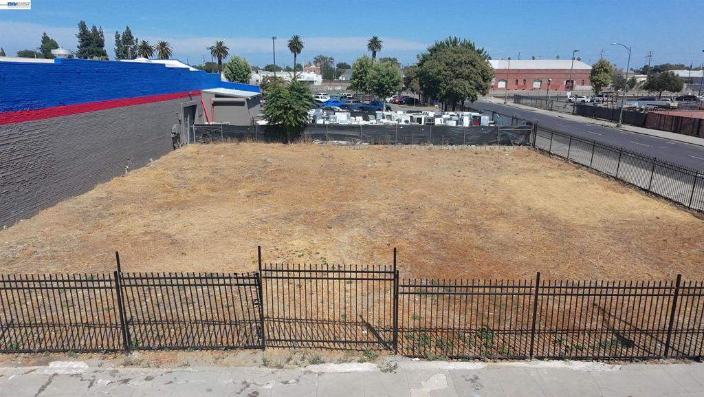 Commercial Sale in Stockton 3